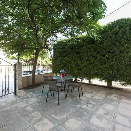 #Luxlikehome Nikiti Central Maisonette 2