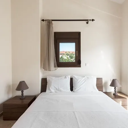 #Luxlikehome Nikiti Central Maisonette 2