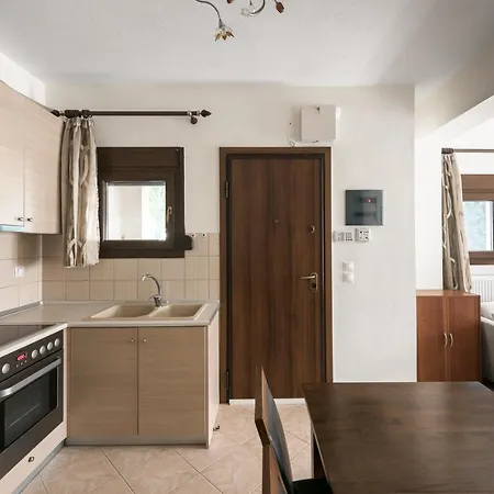#Luxlikehome Nikiti Central Maisonette 2 *