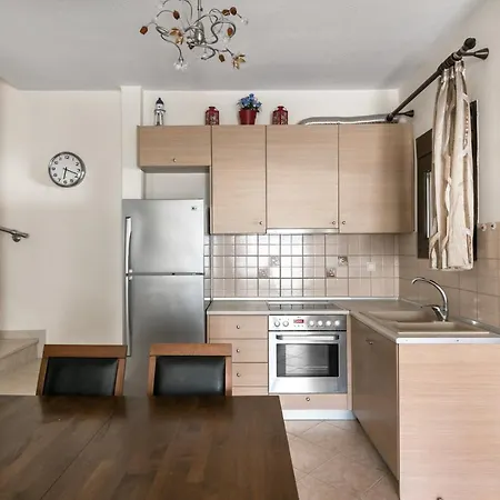 Вилла #Luxlikehome Nikiti Central Maisonette 2 *